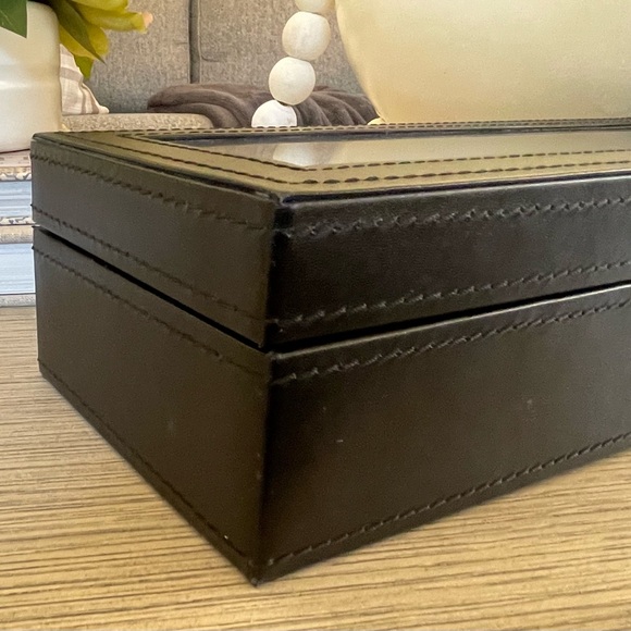 Leather Watch Storage Box - Picture 3 of 9